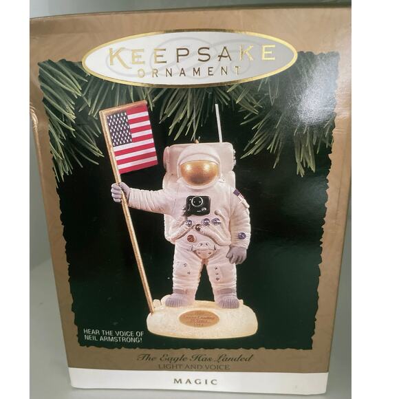 Astronaut Ornament Hallmark Keepsake 1994 The Eagle Has Landed Ornament - Picture 1 of 6